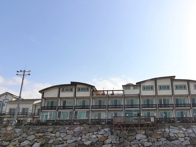 신두리 마로니에펜션
